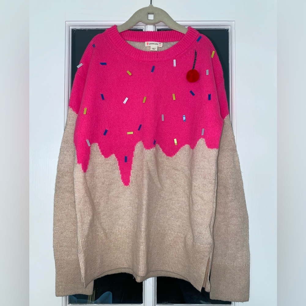 Icecream sundae sweater with sprinkles and cherry